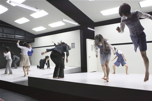 画像／イデビアン・クルー『排気口』